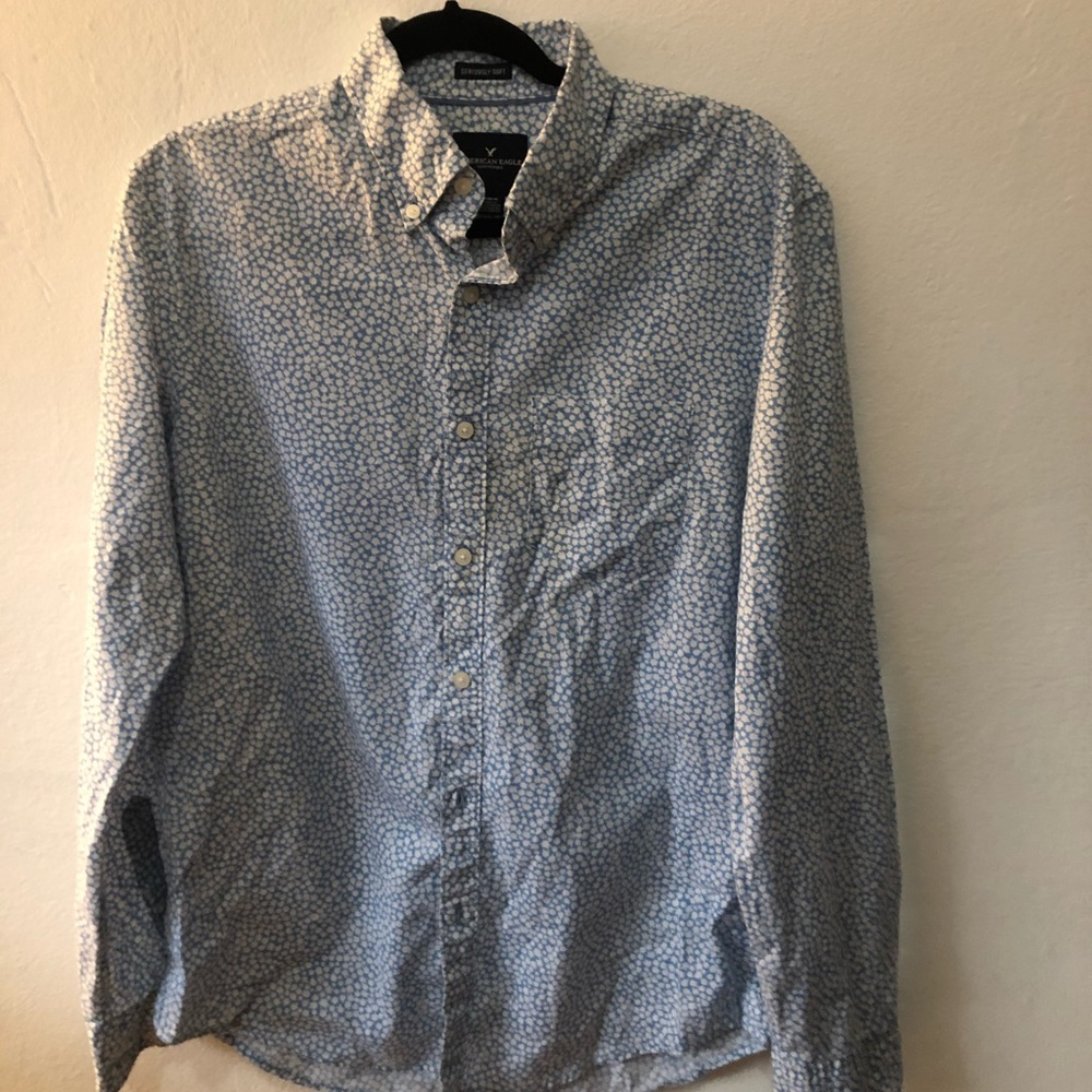 American Eagle Blue Button Shirt - Picture 4 of 10